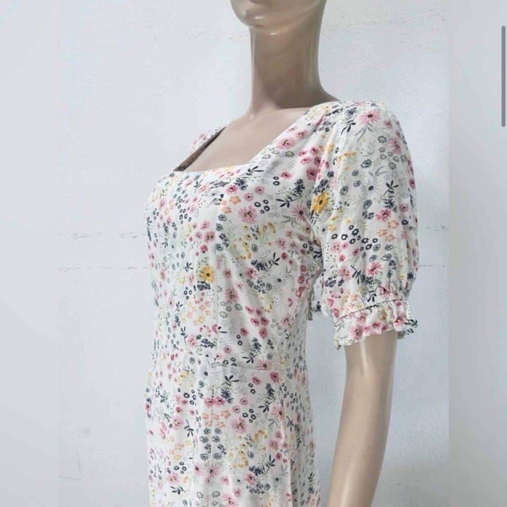 Influence Square-Neck Floral Midi Dress with Puff Sleeves - Picture 2 of 16
